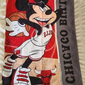 Disney Chicago Bulls Mickey Mouse 28" x 40" (Black, Red & White) Vertical Flag